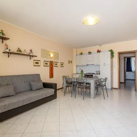 Casa Fabrizia Apartment *